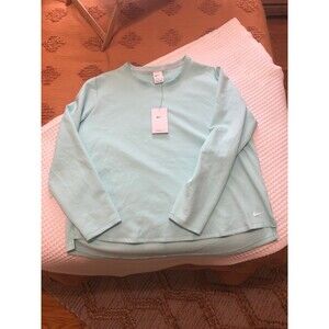 New Womens Nike Therma Fit long sleeve size XXL Mint Green Color